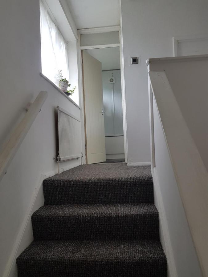4 Mereside Walk Манчестер Екстер'єр фото